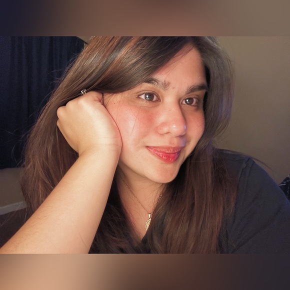 Meet your Posher, Inez π - Picture 1 of 1